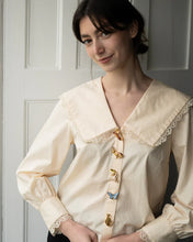 Load image into Gallery viewer, Cheeky Squirrel Enamel Brooch by Fable England