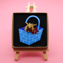 Load image into Gallery viewer, Dolly Dimple Design Dog In Basket Brooch - Brown