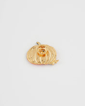 Load image into Gallery viewer, Fable England x Peter Rabbit Pumpkin Brooch
