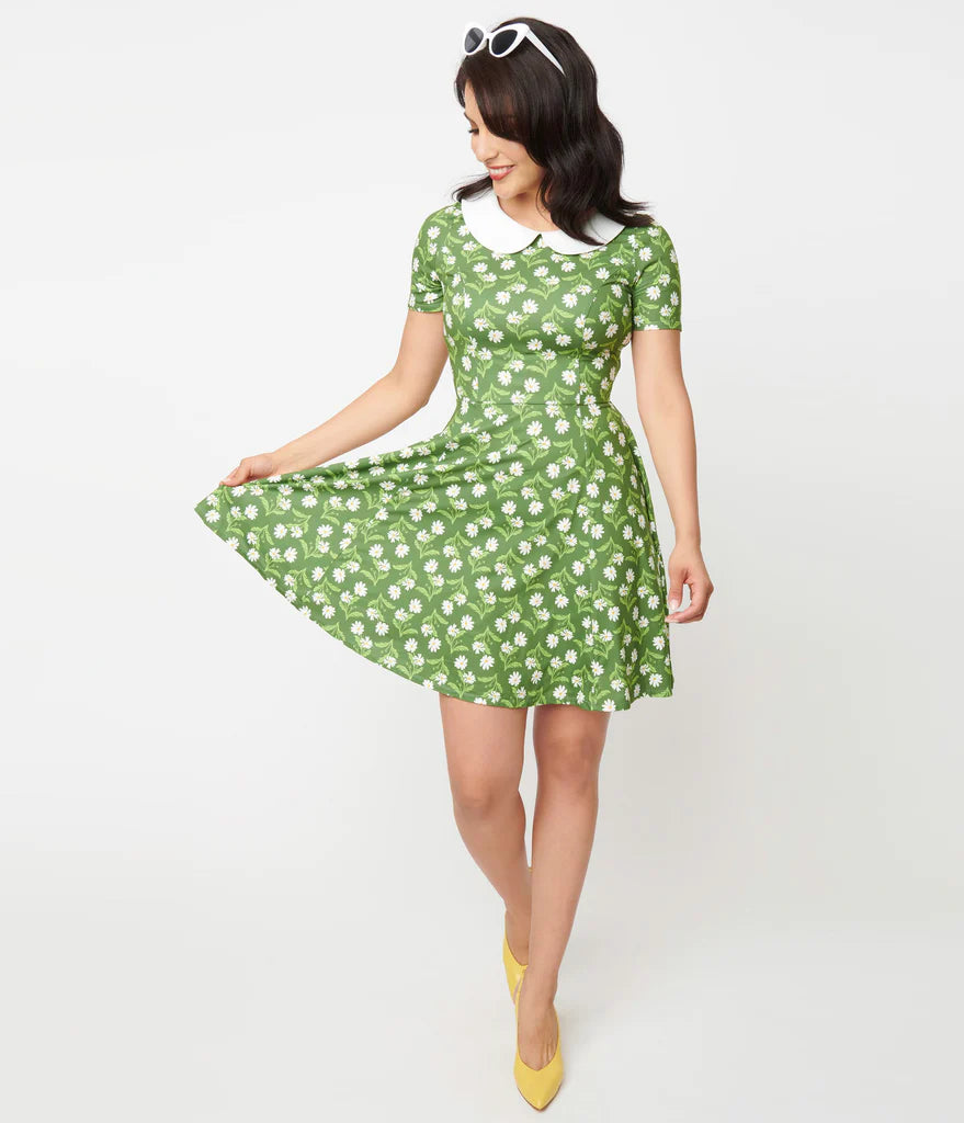 Unique Vintage Green & White Daisy Margot Fit & Flare Dress (Sizes 1X & 2X  available)