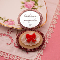 Dolly Dimple Design * Betty Blossom Exclusive * Looking Gorgeous Compact Brooch