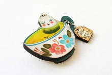 Load image into Gallery viewer, LaliBlue Relax Tea Brooch
